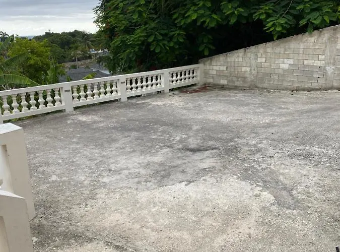 Flat 1 Montego Bay