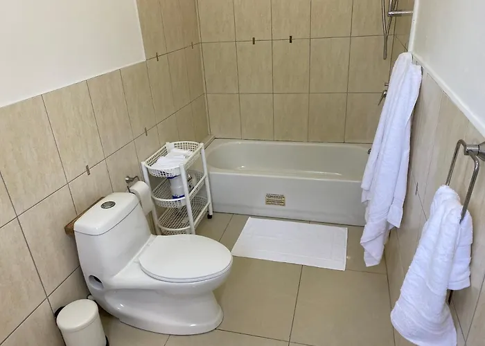Flat 1 *